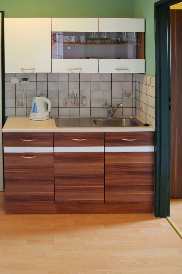 Apartament Kapitanski โควอบเซก ภายนอก รูปภาพ